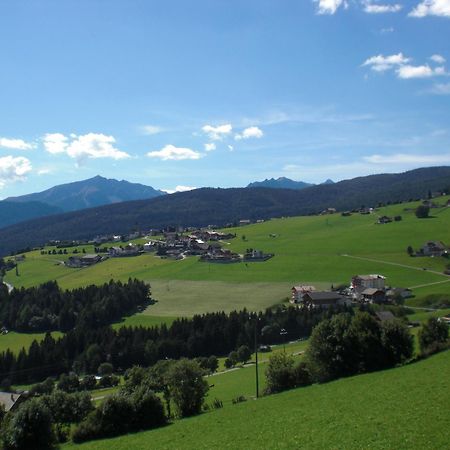 Hotel Pfeiferhof Meransen Exteriör bild