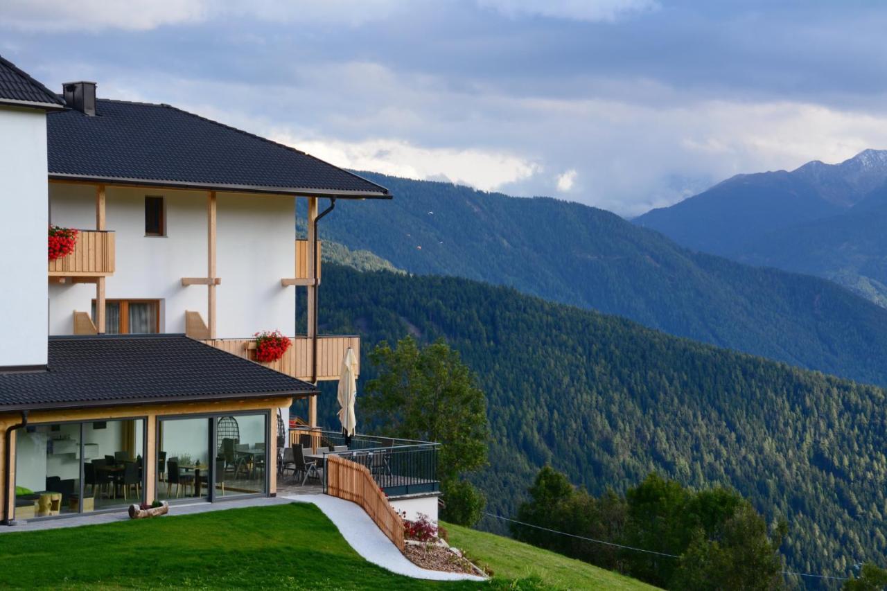 Hotel Pfeiferhof Meransen Exteriör bild
